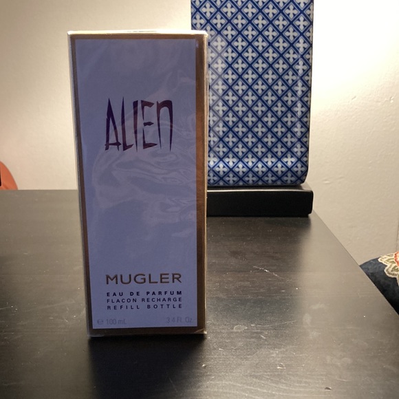 Mugler Alien Eau de Parfum Refill 3.4 oz / 100 ml - Picture 1 of 4